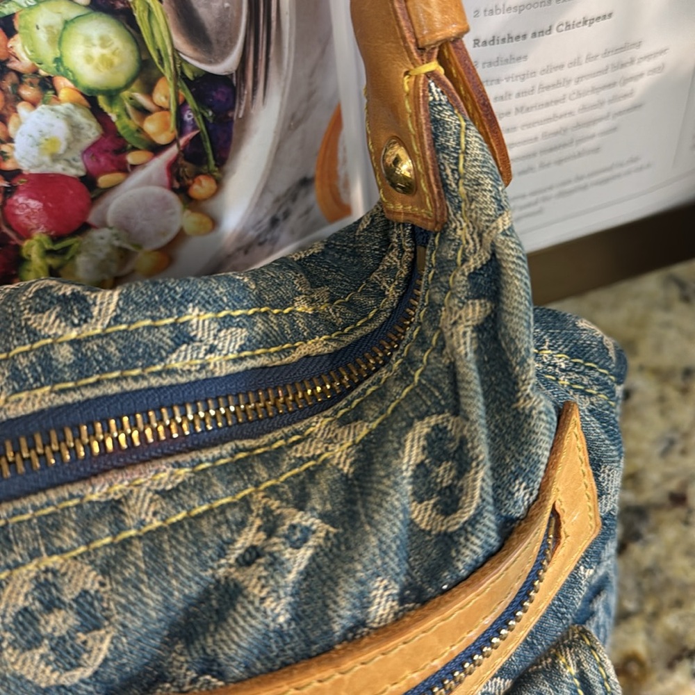 Louis Vuitton Baggy PM Denim Blue // Tan and Gold Accents // Genuine - Picture 5 of 16